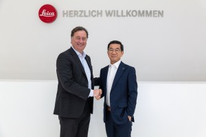 Matthias Harsch, CEO Leica Camera AG, und Yosuke Yamane, Executive Vice President & Director Panasonic Imaging Business Unit.jpg