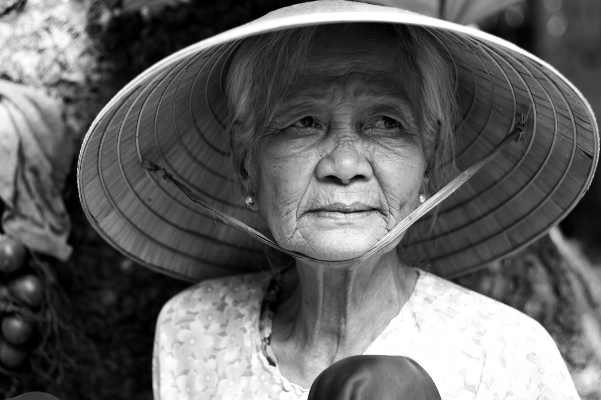 Nguyen Quang Binh - Portrait / Mother | LFI Galerie