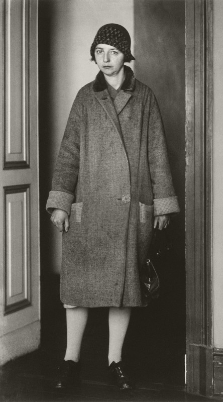 August_Sander__Bettlerin__1930