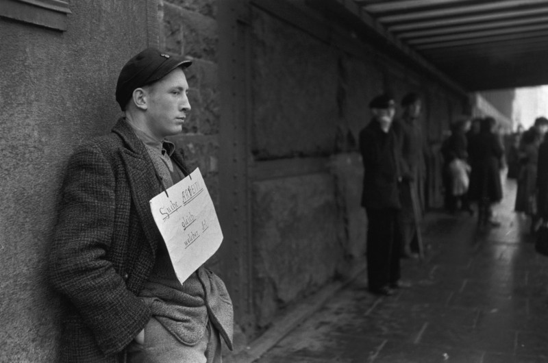 3_Henri Cartier-Bresson, Hambourg, Allemagne de l'ouest, 1952 (c) Fondation Henri Cartier-Bresson : Magnum Photos