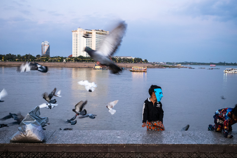 Greg Mo _ By the Mekong 05