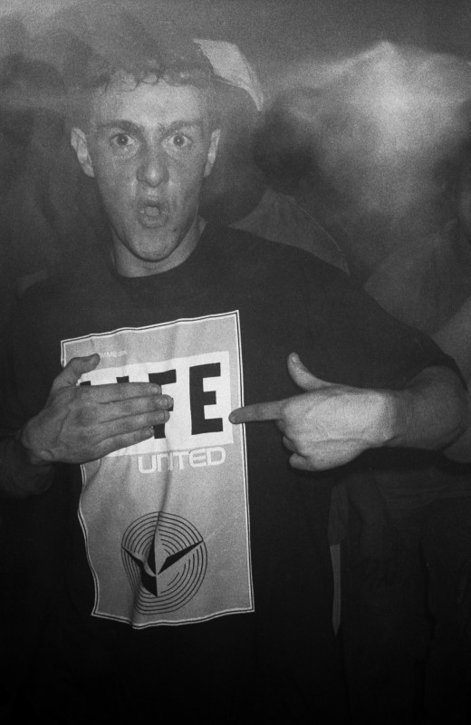 3_Peter J Walsh - Rave One - Raver points to an E