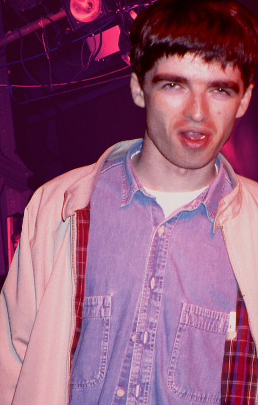 6_Peter J Walsh - Rave One - Noel Gallagher