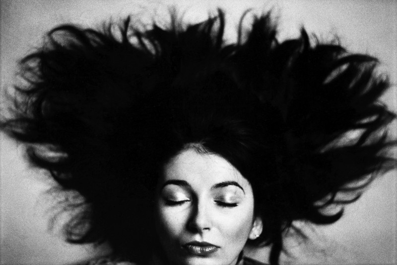 Kate Bush, London 1982 Copyright Anton Corbijn (00) copie
