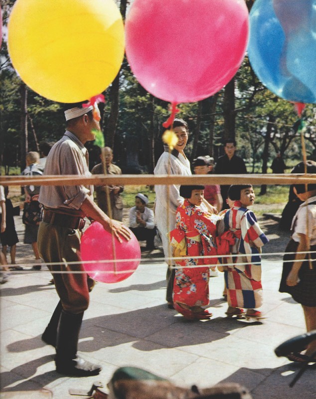 4_©Magnum Photos, Werner Bischof Estate, Holiday, Tokyo, Japan, 1951