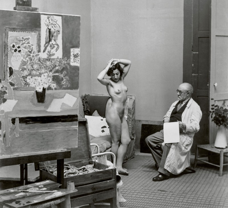 Matisse-with-his-Model-1939-c-Estate-Brassai-Succession-Paris_web