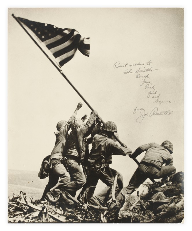 Rosenthal_Flag_Raising_1945