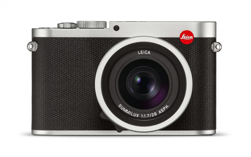 Leica+Q+silver_front_web