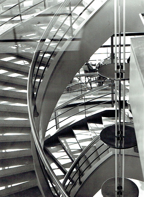 László Moholy-Nagy, Universe, 1935