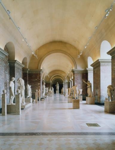 CANDIDA HÖFER Musée du Louvre Paris XIII, 2005