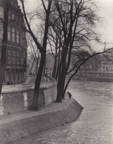 Fred Stein, Bend in River - Au bord de la Seine, Paris, 1937_Website