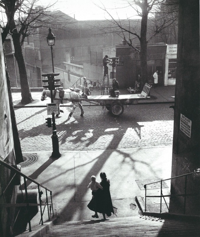 Willy_Ronis-Avenue_Simon_Bol°var_Paris-1950-22,8x25,5cm